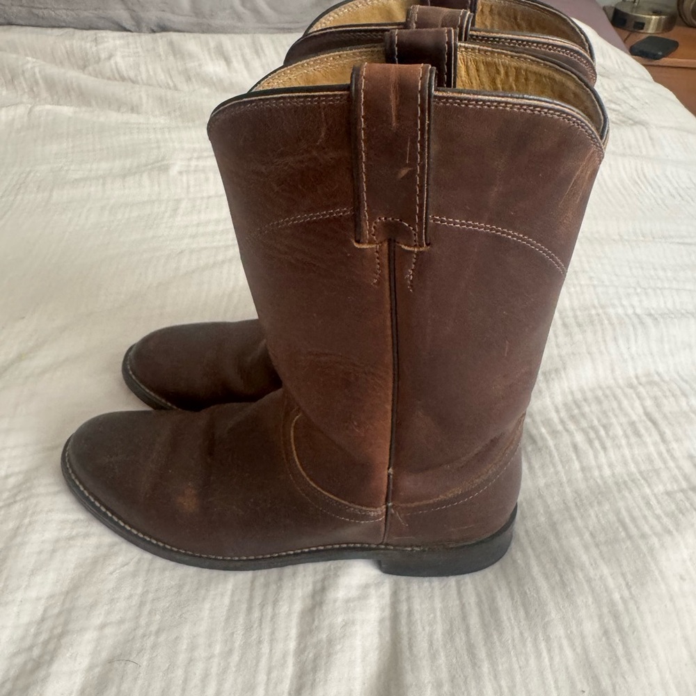 Justin Boots womens Classic Brown Western Boots